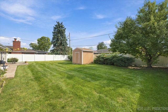 6447 ELDORADO Drive, Morton Grove, IL 60053