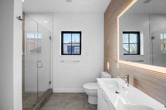 11 Boynton St. 202, Swampscott, MA 01907