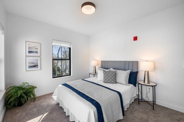 11 Boynton St. 202, Swampscott, MA 01907