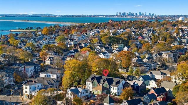 11 Boynton St. 202, Swampscott, MA 01907