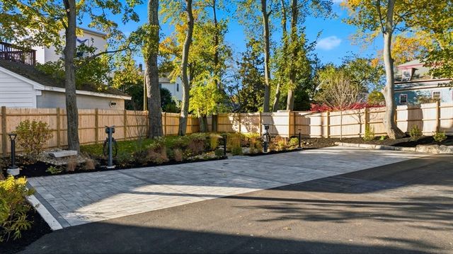 11 Boynton St. 202, Swampscott, MA 01907