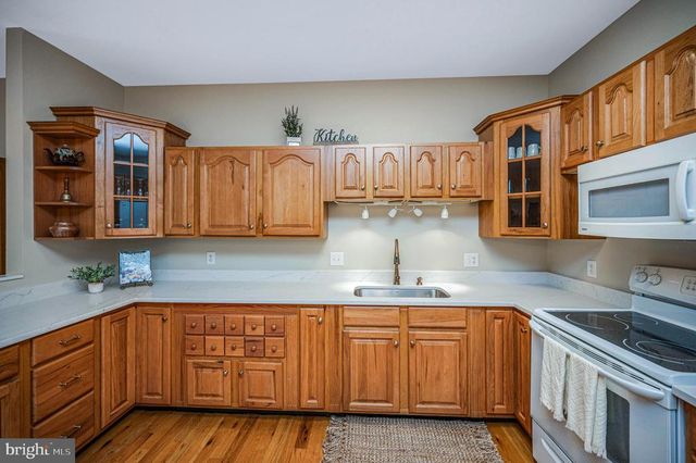 1803 SHENANDOAH CROSSING DR, Gordonsville, VA 22942