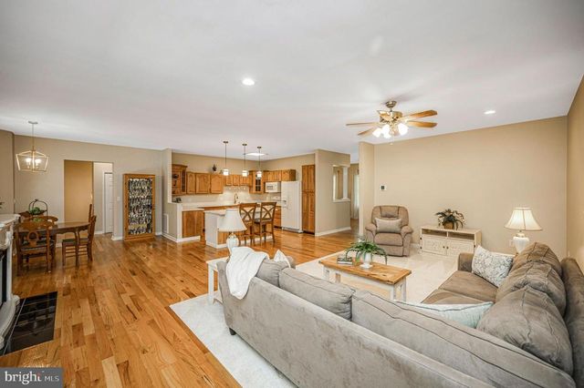 1803 SHENANDOAH CROSSING DR, Gordonsville, VA 22942