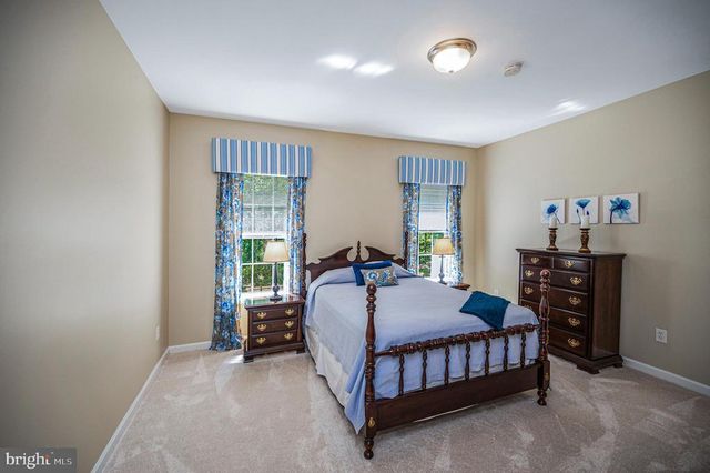 1803 SHENANDOAH CROSSING DR, Gordonsville, VA 22942