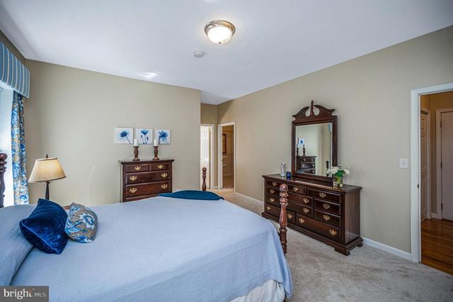1803 SHENANDOAH CROSSING DR, Gordonsville, VA 22942