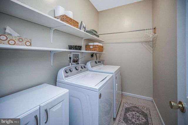 1803 SHENANDOAH CROSSING DR, Gordonsville, VA 22942