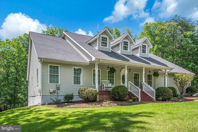 1803 SHENANDOAH CROSSING DR, Gordonsville, VA 22942
