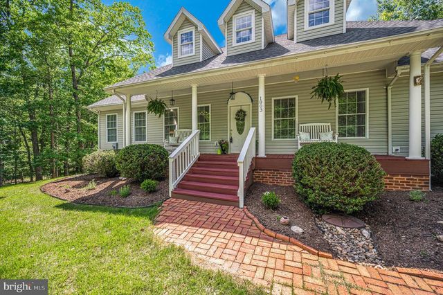 1803 SHENANDOAH CROSSING DR, Gordonsville, VA 22942