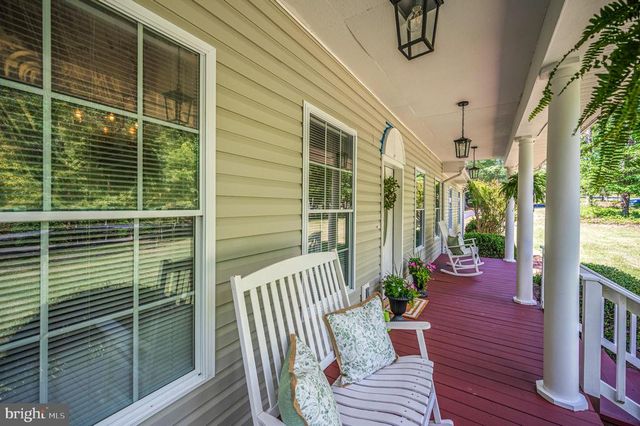 1803 SHENANDOAH CROSSING DR, Gordonsville, VA 22942