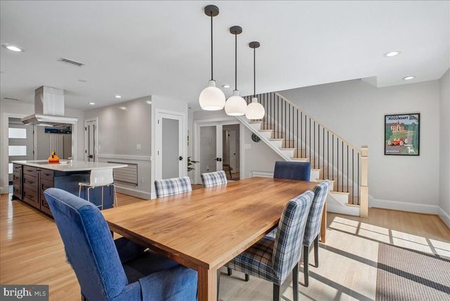 3830 N UPLAND ST, Arlington, VA 22207