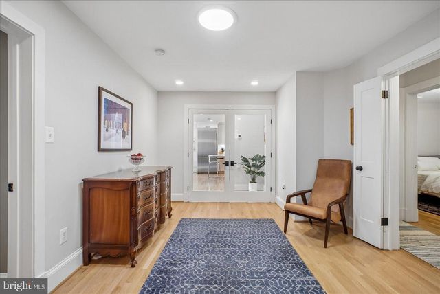 3830 N UPLAND ST, Arlington, VA 22207