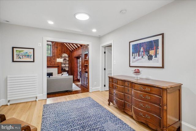 3830 N UPLAND ST, Arlington, VA 22207