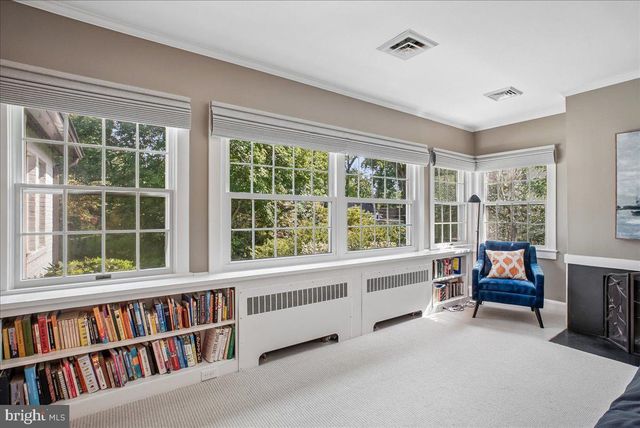 3830 N UPLAND ST, Arlington, VA 22207