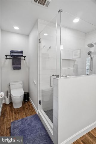 3830 N UPLAND ST, Arlington, VA 22207