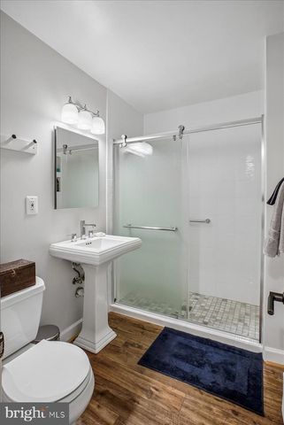 3830 N UPLAND ST, Arlington, VA 22207
