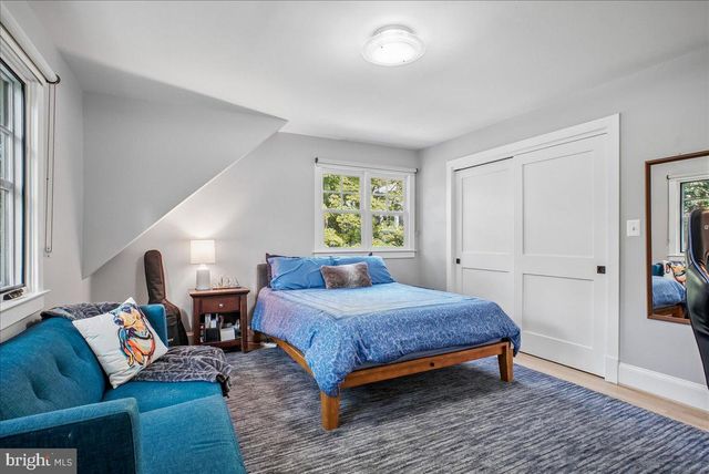 3830 N UPLAND ST, Arlington, VA 22207