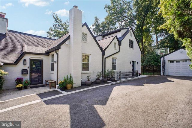 3830 N UPLAND ST, Arlington, VA 22207