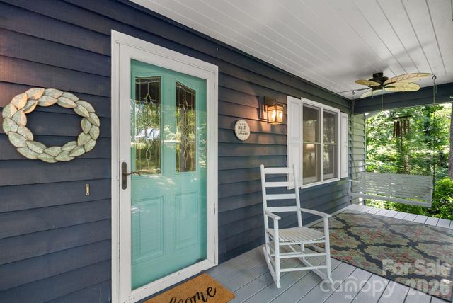 15 Forest Ridge Lane, Weaverville, NC 28787
