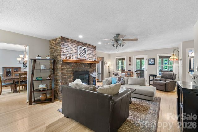 15 Forest Ridge Lane, Weaverville, NC 28787