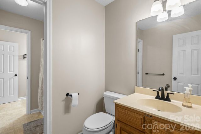 15 Forest Ridge Lane, Weaverville, NC 28787