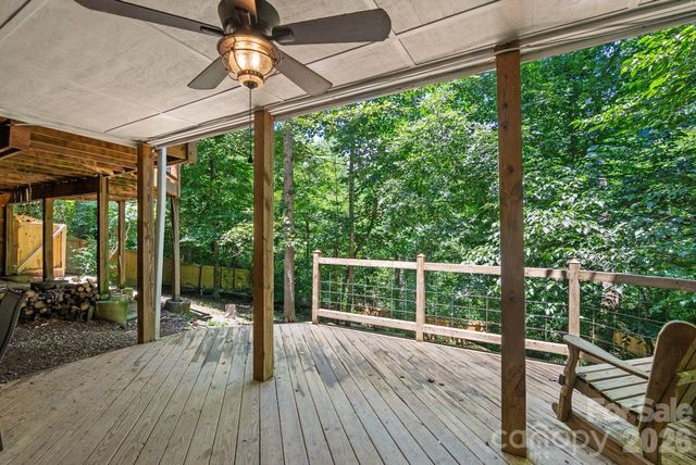 15 Forest Ridge Lane, Weaverville, NC 28787
