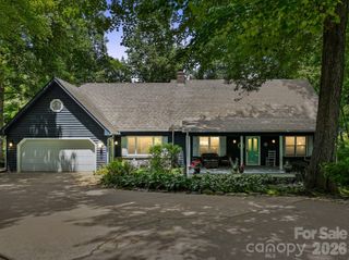 15 Forest Ridge Lane, Weaverville, NC 28787