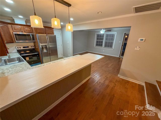 130 Powder Horn Road, Mooresville, NC 28115