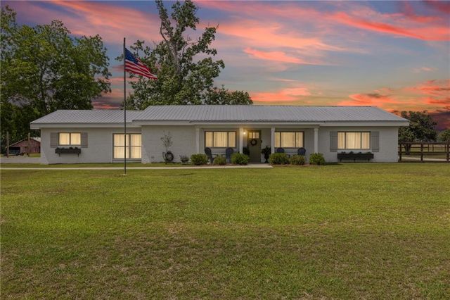 13100 Fort Lake Road, Grand Bay, AL 36541