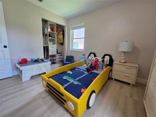 12201 NW 2nd Pl, Coral Springs, FL 33071