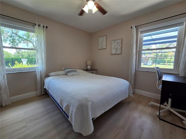 12201 NW 2nd Pl, Coral Springs, FL 33071