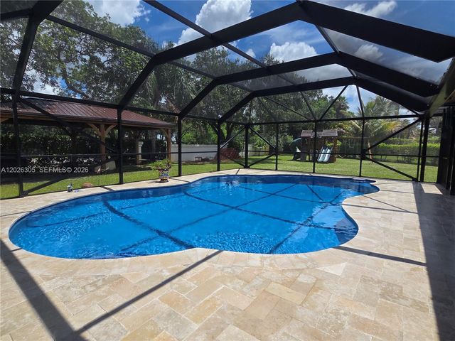 12201 NW 2nd Pl, Coral Springs, FL 33071