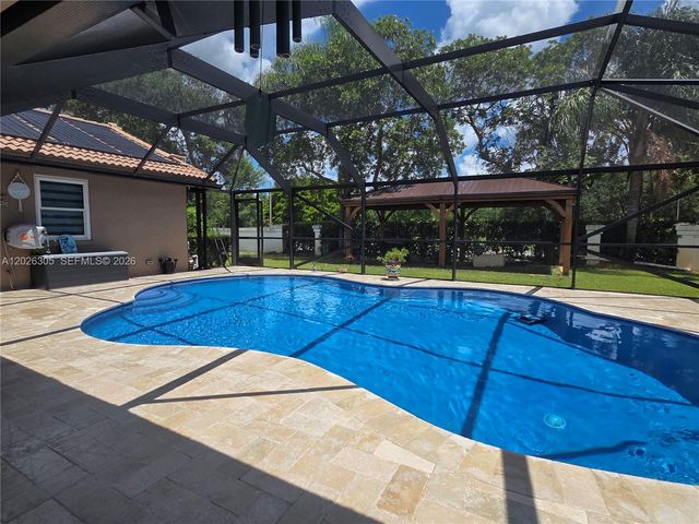 12201 NW 2nd Pl, Coral Springs, FL 33071