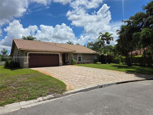 12201 NW 2nd Pl, Coral Springs, FL 33071