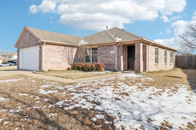 4701 Sea Ridge Drive, Fort Worth, TX 76133