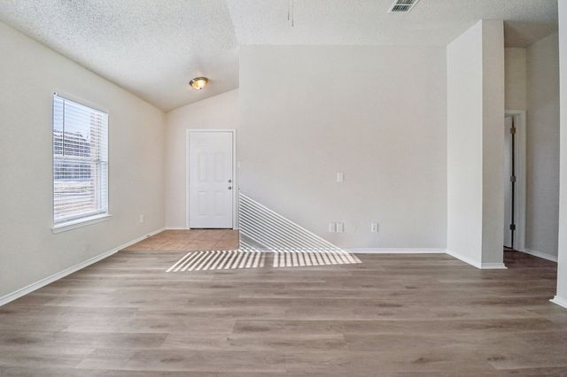 4701 Sea Ridge Drive, Fort Worth, TX 76133