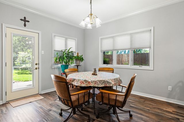 711 South Harrison Street, West, TX 76691