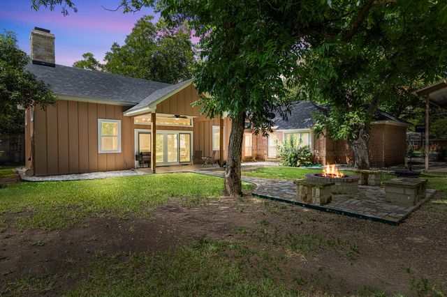 711 South Harrison Street, West, TX 76691