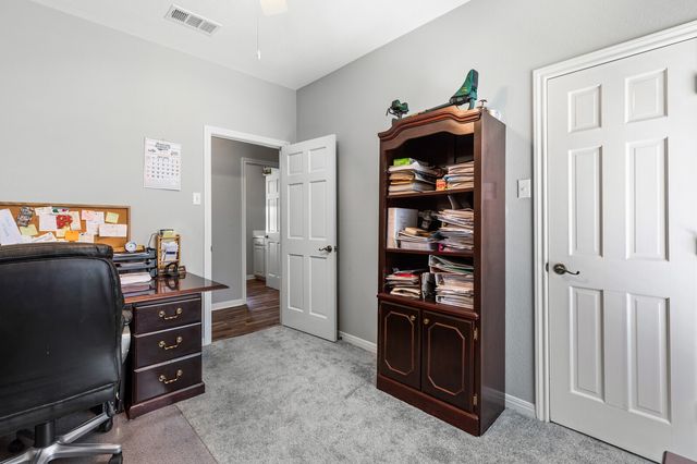 711 South Harrison Street, West, TX 76691