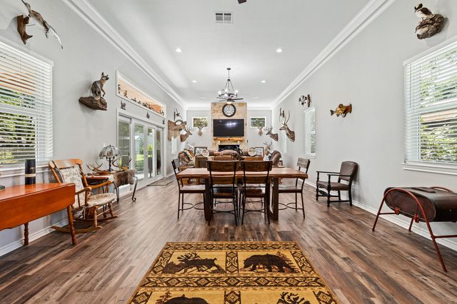 711 South Harrison Street, West, TX 76691