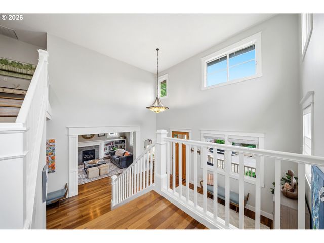 1115 Se MALL St, Portland, OR 97202