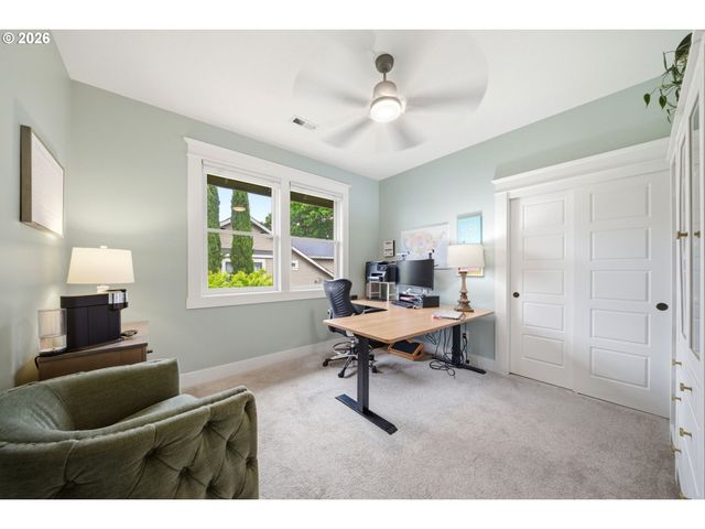 1115 Se MALL St, Portland, OR 97202
