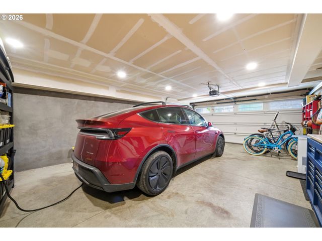 1115 Se MALL St, Portland, OR 97202