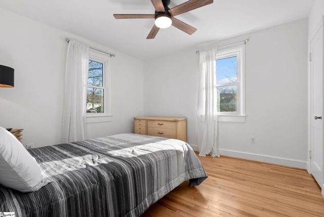 324 Grove Road, Greenville, SC 29605