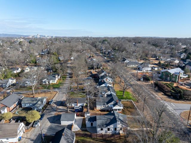 324 Grove Road, Greenville, SC 29605