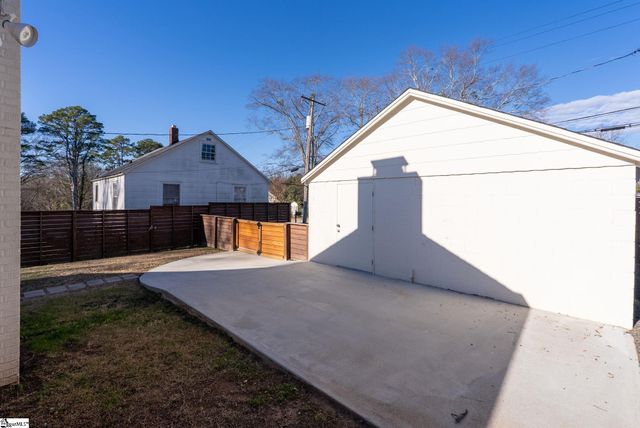 324 Grove Road, Greenville, SC 29605