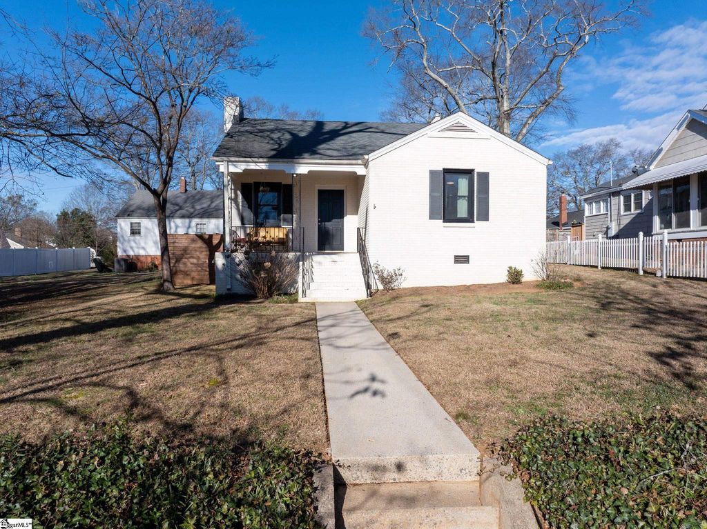 324 Grove Road, Greenville, SC 29605