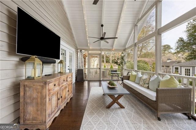 2389 Hurst Drive NE, Atlanta, GA 30305