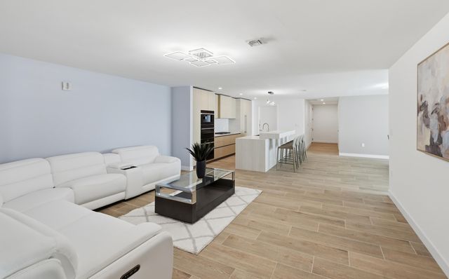 900 N Ocean Boulevard 802, Pompano Beach, FL 33062