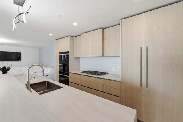 900 N Ocean Boulevard 802, Pompano Beach, FL 33062