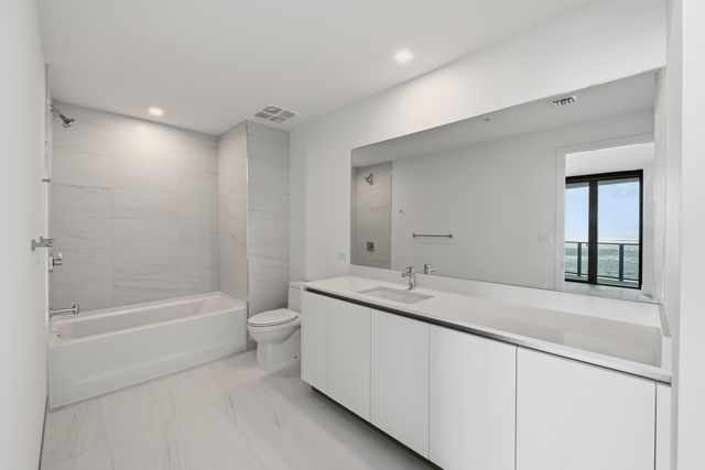 900 N Ocean Boulevard 802, Pompano Beach, FL 33062